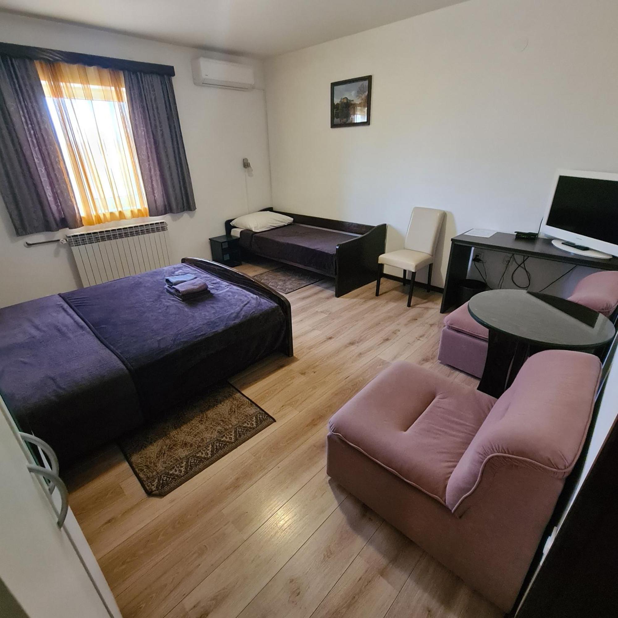 Guesthouse Kod Mosta Karlovac Εξωτερικό φωτογραφία